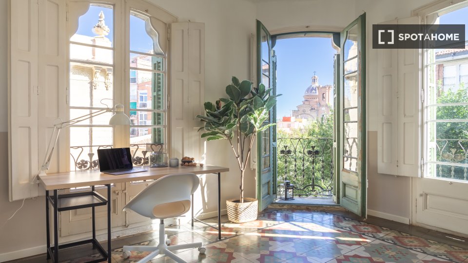 Double room Barcelona, 5 beds, 120m² — photo 18