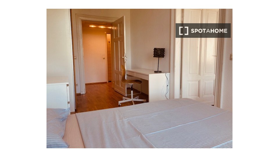 Apartment Berlin, 2 beds, 65m² — photo 9