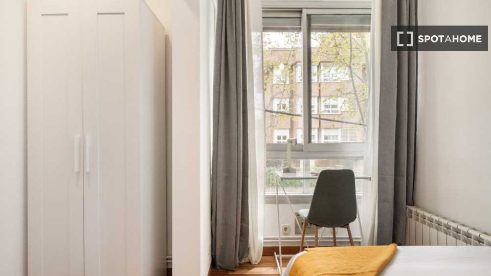 Double room Madrid, 10 beds — photo 10
