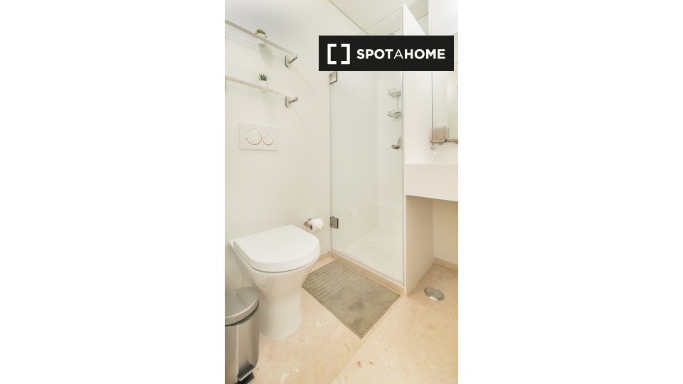 Apartment mono Lisbon, 27m² — photo 17