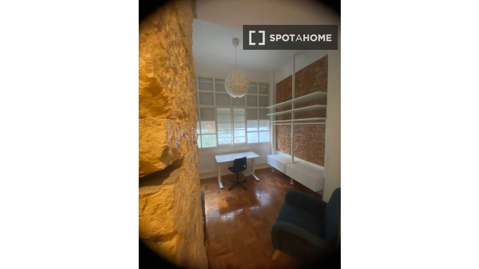 Apartment mono Lisbon, 25m² — photo 3