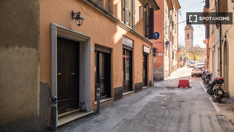 Apartment Bologna, 1 bed — photo 15