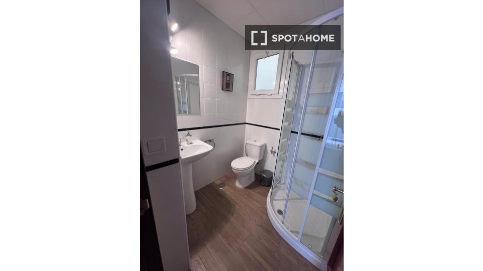 Apartment mono Seville — photo 31