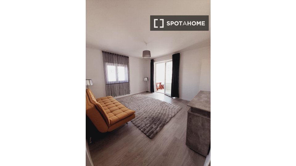 Apartment Lisbon, 2 beds — photo 8