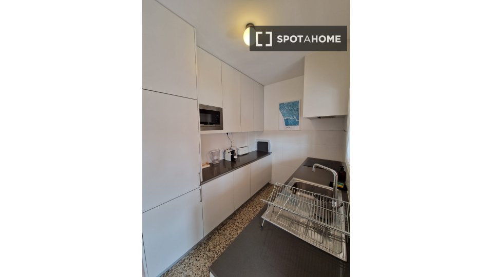 Apartment Porto, 2 beds, 98m² — photo 2