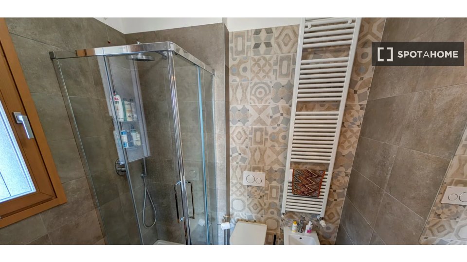 Double room Milan, 2 beds, 120m² — photo 11