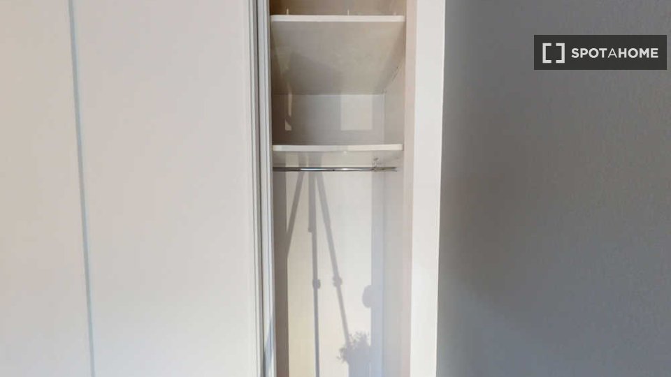 Double room Paris, 8 beds, 150m² — photo 26