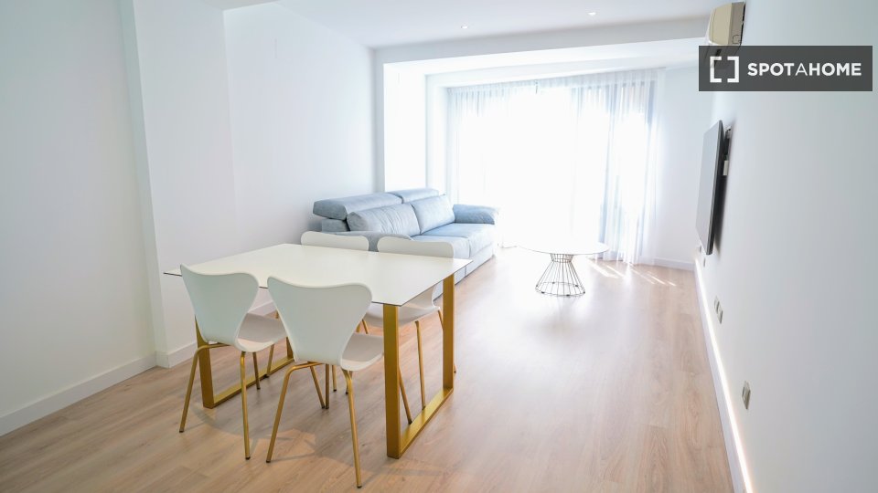 Apartment mono Madrid, 65m² — photo 3