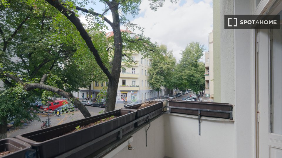 Apartment Berlin, 2 beds, 72m² — photo 4