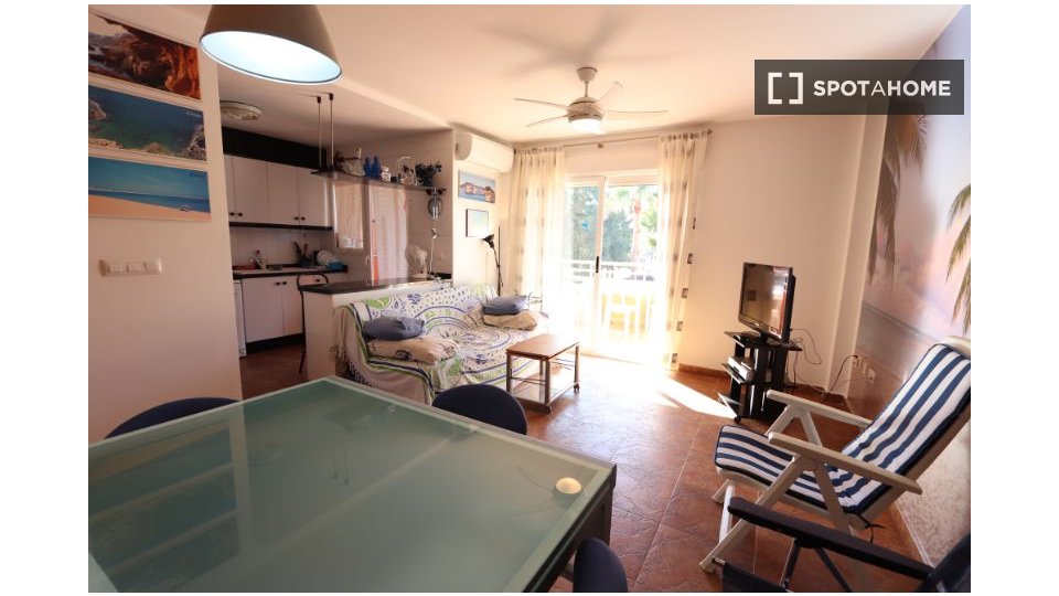 Apartment Alicante, 2 beds, 93m² — photo 8