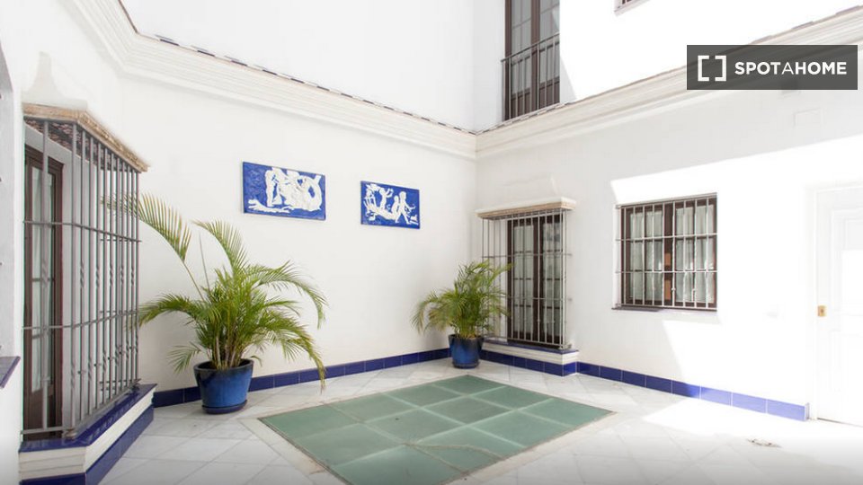 Apartment Seville, 1 bed — photo 14