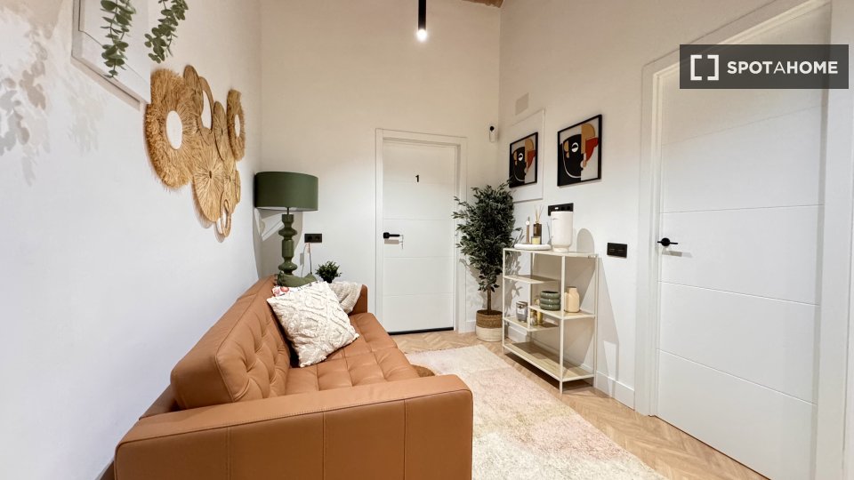 Double room Barcelona, 5 beds — photo 3