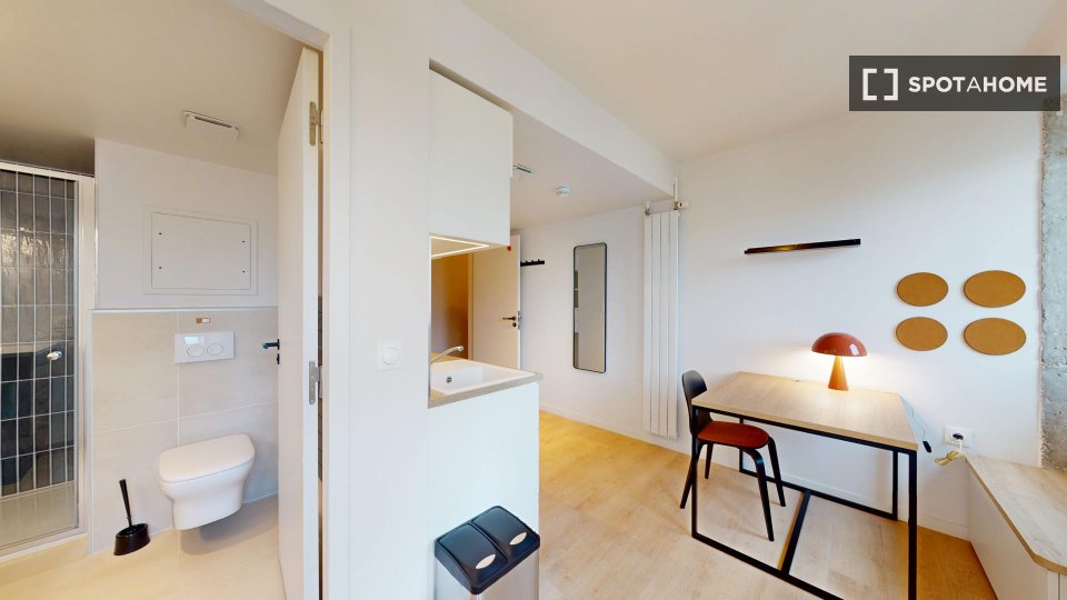 Double room Paris, 12 beds — photo 7