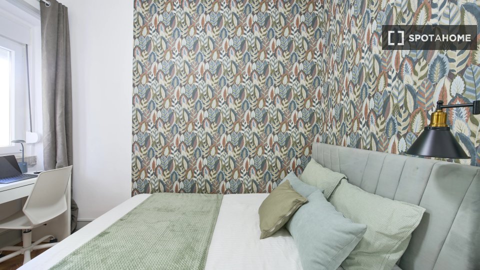 Double room Lisbon, 7 beds — photo 3