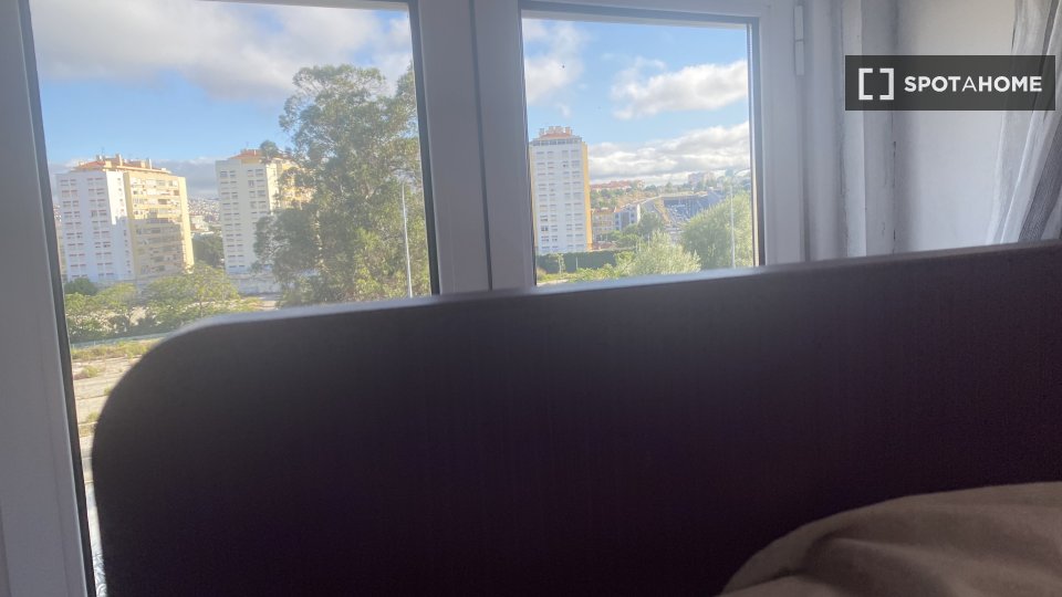 Double room Lisbon, 5 beds, 90m² — photo 54