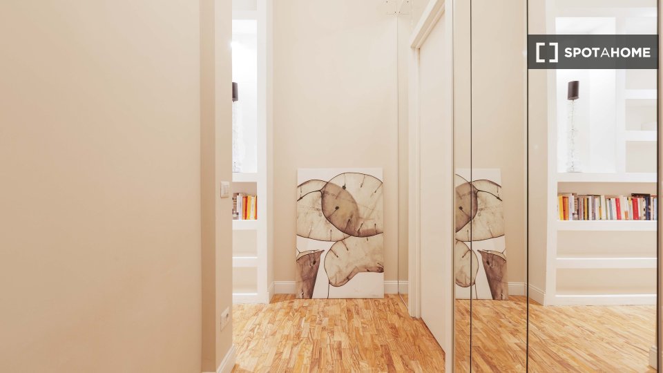Apartment Milan, 1 bed, 70m² — photo 14