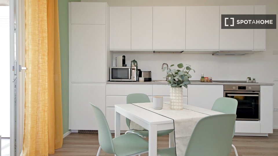 Apartment Rome, 1 bed — photo 18