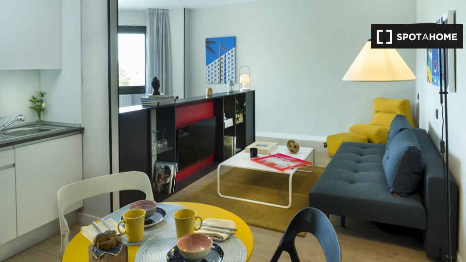 Apartment mono Madrid, 40m² — photo 1