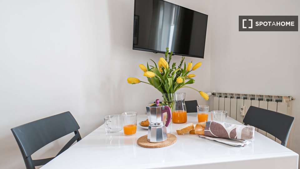 Apartment Milan, 1 bed, 57m² — photo 6
