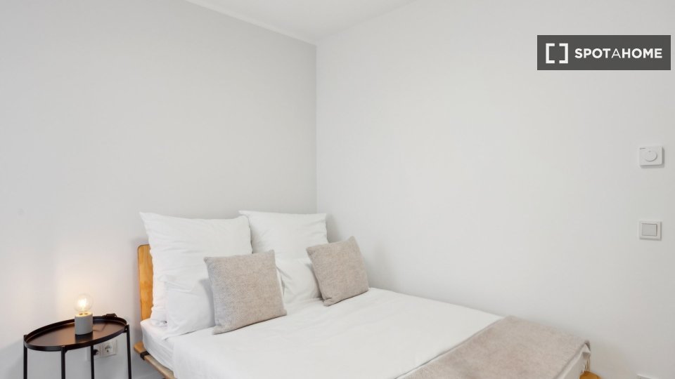 Double room Leipzig, 2 beds, 46m² — photo 10