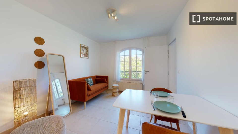 Double room Paris, 7 beds — photo 17