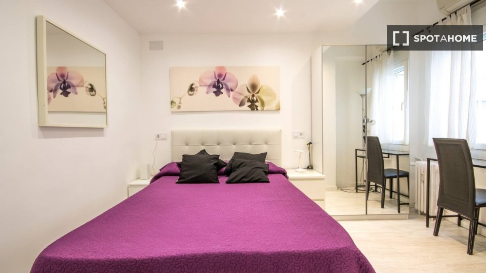 Apartment Madrid, 1 bed, 35m² — photo 9