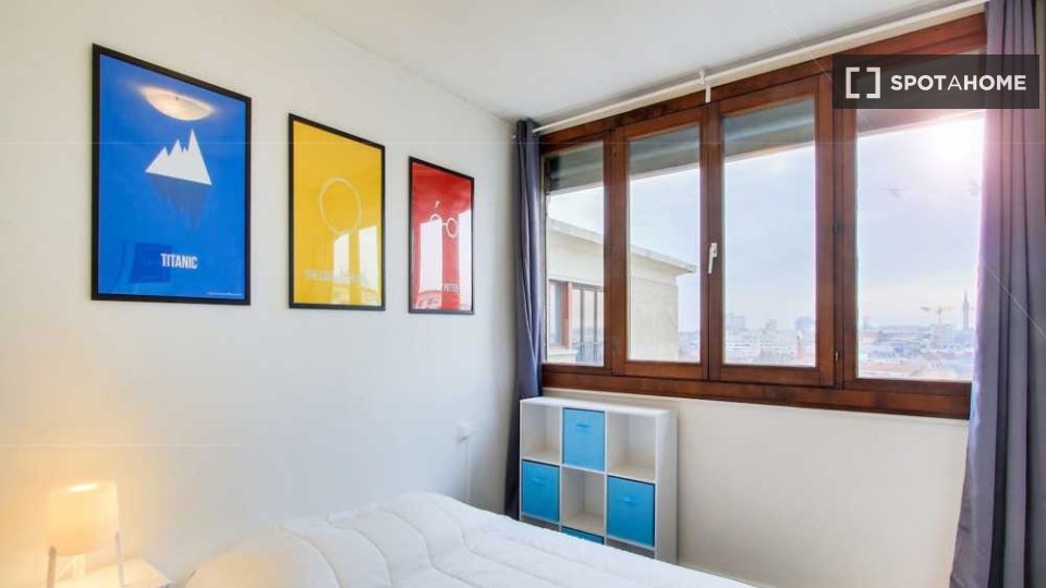Double room Lille, 3 beds, 70m² — photo 10
