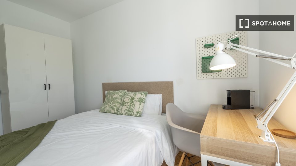Double room Madrid, 6 beds — photo 64