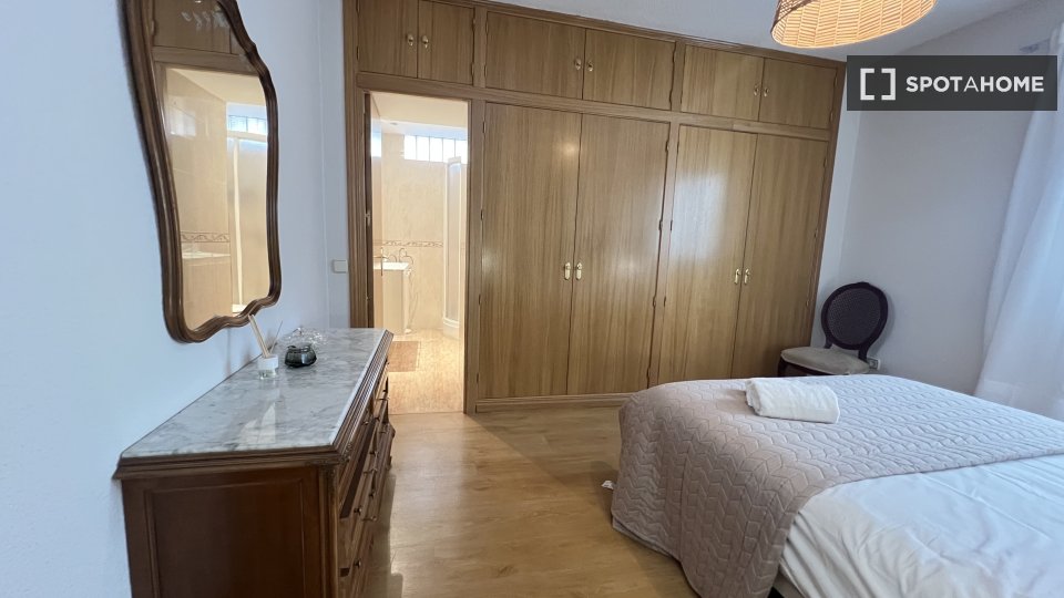 Apartment Madrid, 2 beds — photo 13
