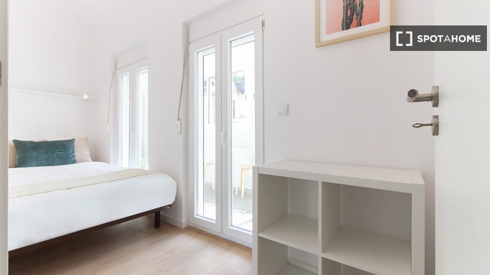 Apartment Lisbon, 2 beds — photo 1