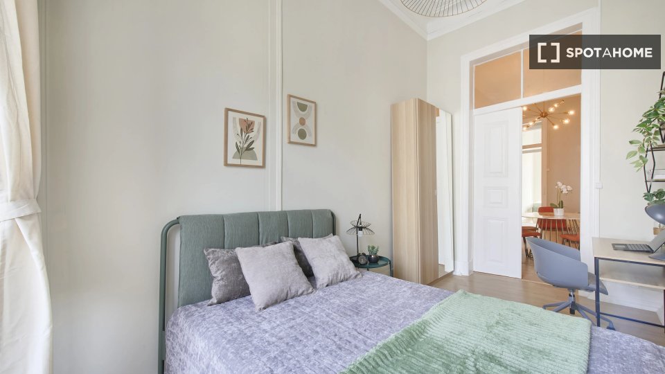 Double room Lisbon, 9 beds — photo 12