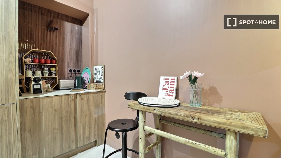 Apartment Paris, 1 bed, 40m² — photo 2