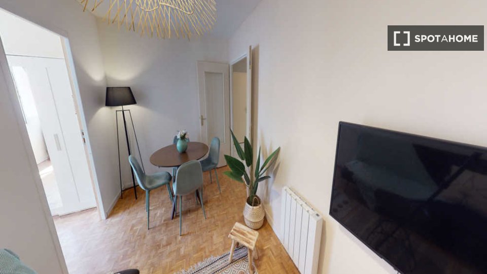 Double room Lyon, 5 beds, 90m² — photo 1