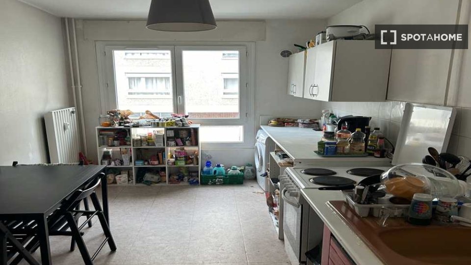Camera doppia Lione, 4 camere, 90m² — foto 6