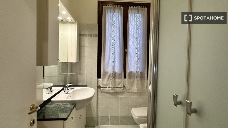 Apartment Milan, 1 bed, 45m² — photo 4
