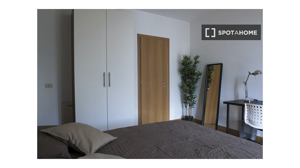 Double room Milan, 7 beds, 130m² — photo 16