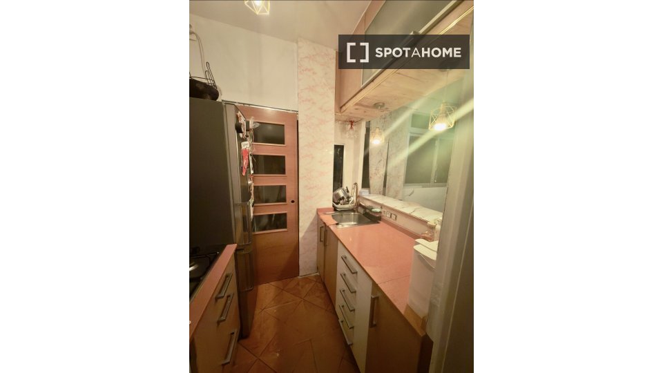 Double room Valencia, 3 beds — photo 4