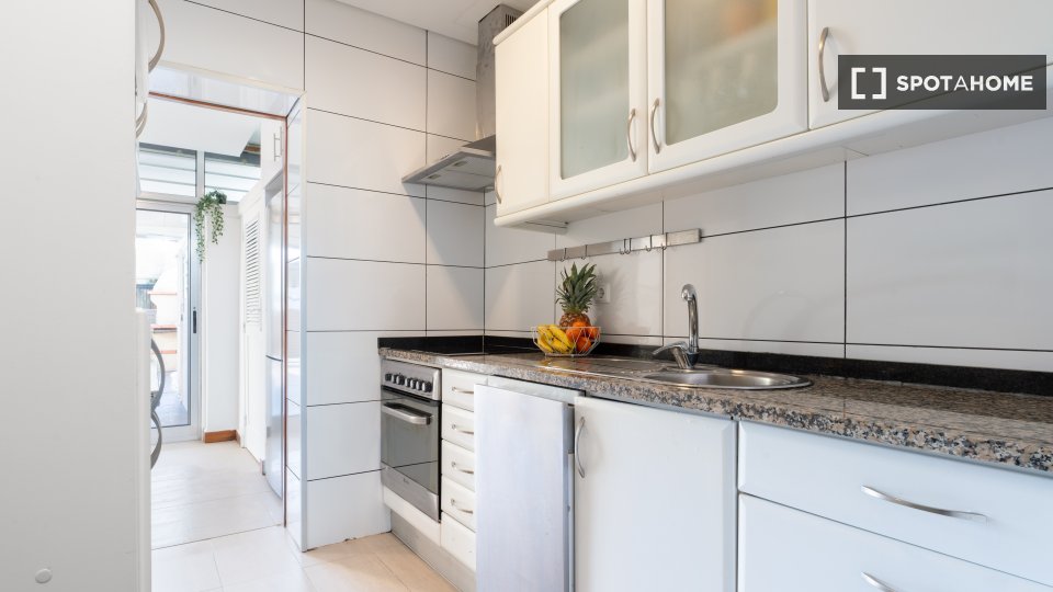 Double room Porto, 5 beds — photo 9