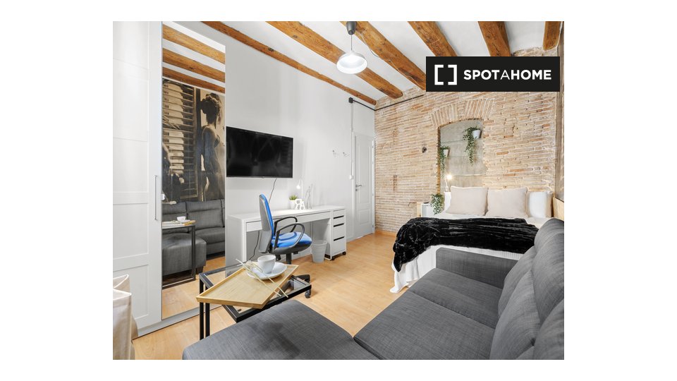 Double room Barcelona, 4 beds — photo 13