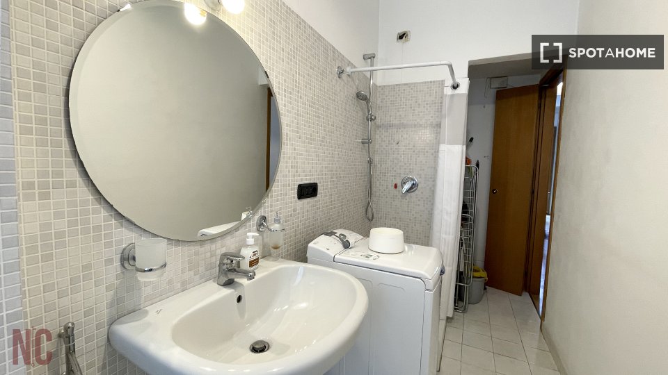 Apartment Milan, 1 bed, 80m² — photo 23