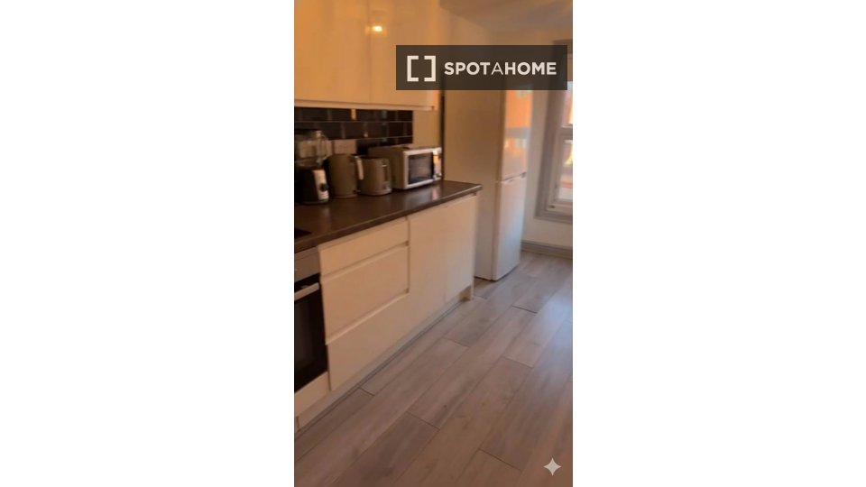 Apartment London, 2 beds, 80m² — photo 10