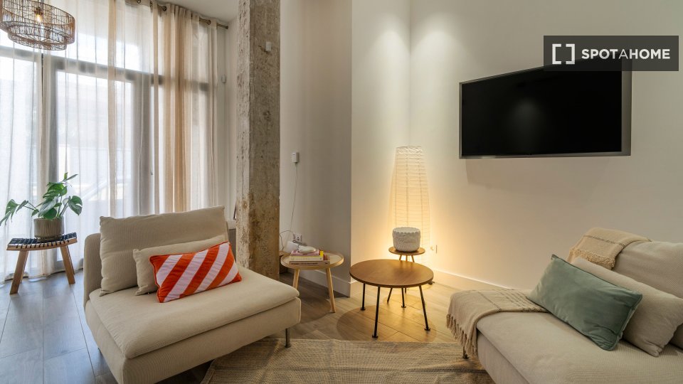 Apartment Valencia, 3 beds — photo 4