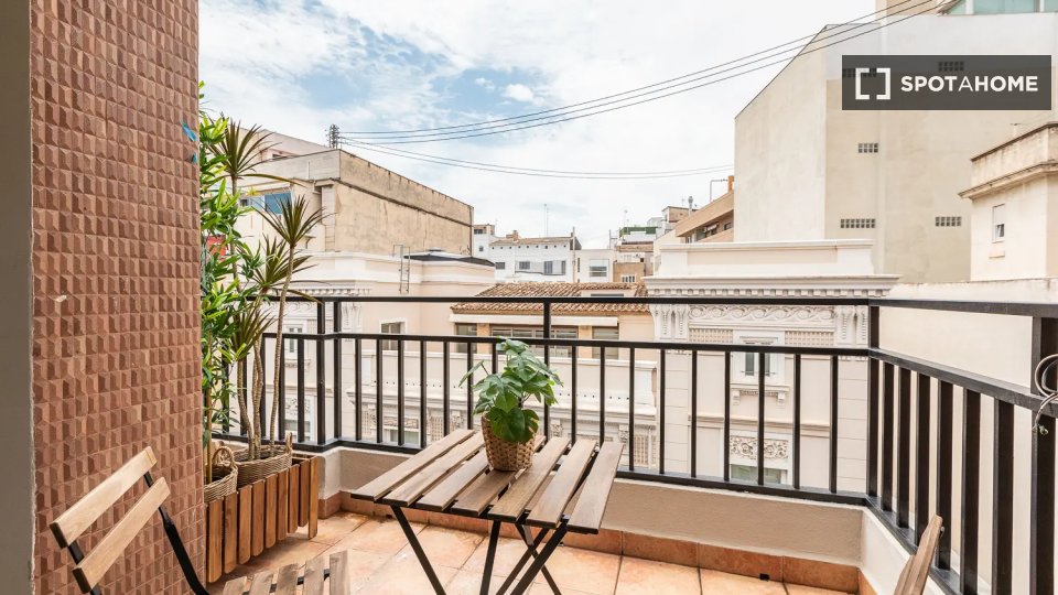 Double room Valencia, 6 beds — photo 17