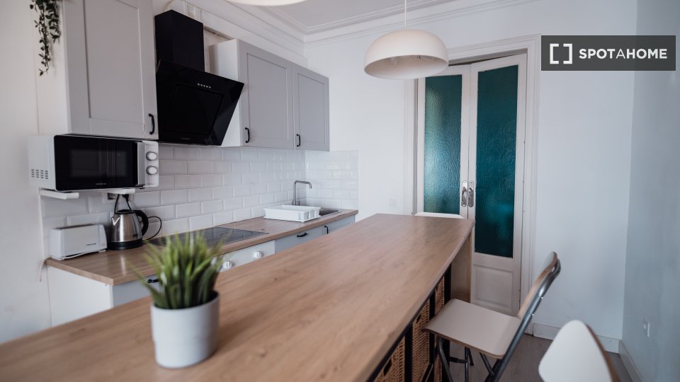 Habitación doble Barcelona, 5 habitaciones — foto 11