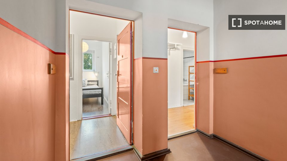 Apartment Berlin, 2 beds, 50m² — photo 2