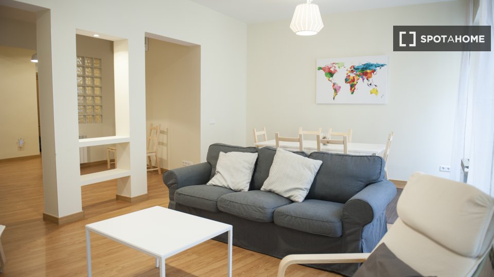 Apartment Madrid, 4 beds — photo 5