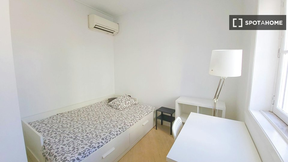 Double room Porto, 20 beds — photo 1