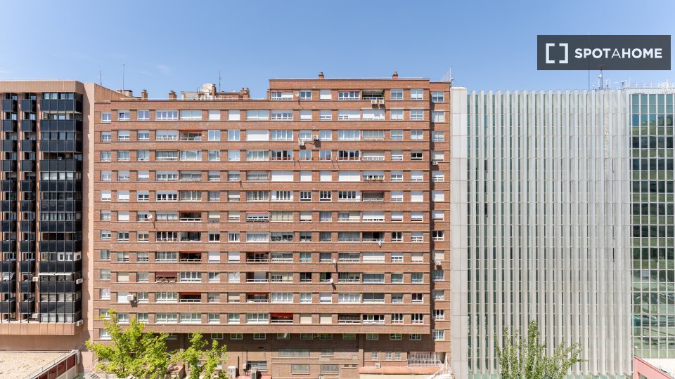 Double room Madrid, 7 beds — photo 1