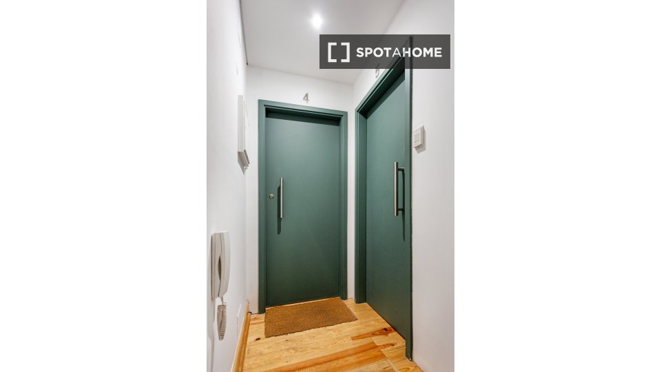 Apartment Lisbon, 2 beds — photo 1
