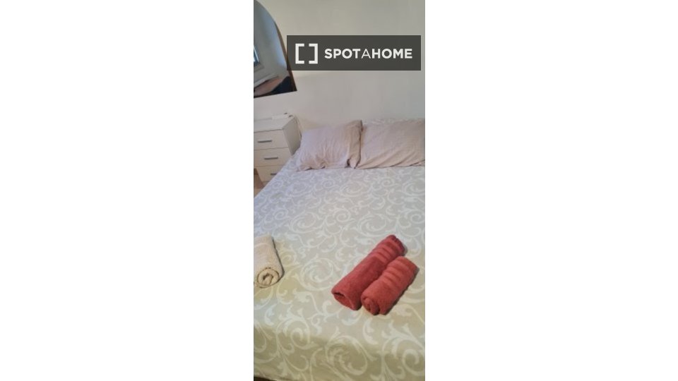 Double room Vigo, 2 beds, 60m² — photo 14